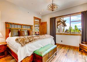 Silver Lode Secondary King Suite