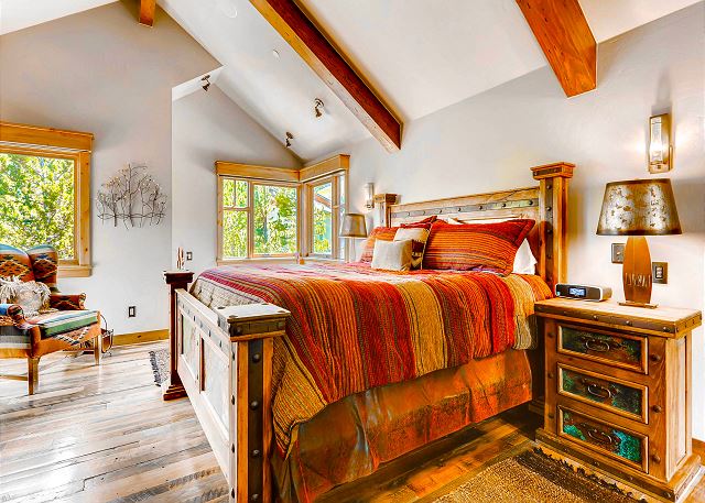 king bed