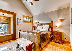 Prospector Queen Suite