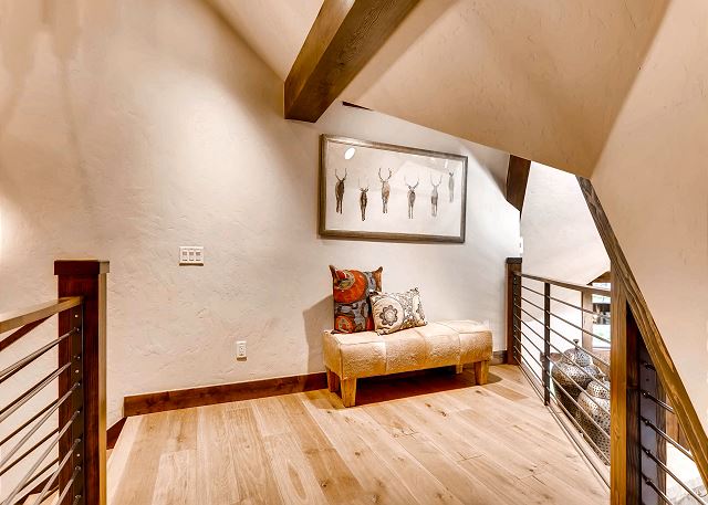 Upper level loft