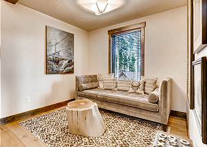 Cozy upper level