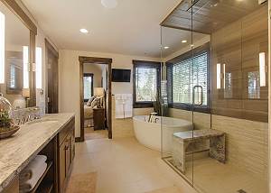 Rocky Mountain Main Suite