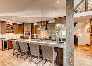 Gourmet kitchen