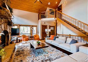 Living Area features gas fireplace,