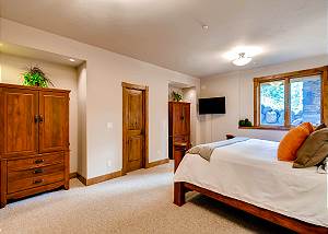 Red Mountain King Suite