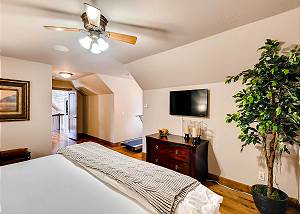 Whispering Pines Family Suite