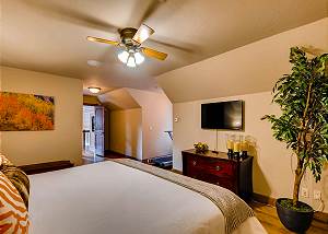 Whispering Pines Family Suite