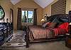 Alpenglow Peaks Lodge