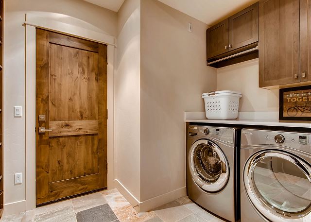 Main level laundry room