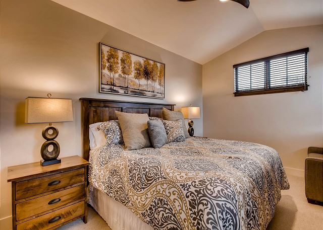 River View Secondary King Suite