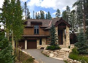 Snowy Point Chalet