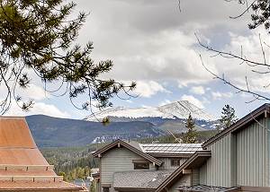 Snowy Point Chalet