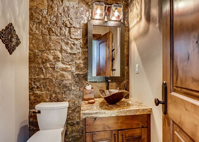 Powder bath