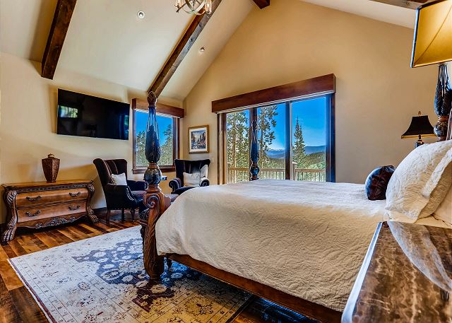 - sleeps 2 in one king bed