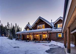 Twin Eagles Lodge