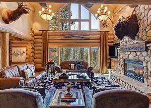 Twin Eagles Lodge