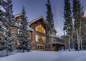 Twin Eagles Lodge