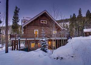 Twin Eagles Lodge