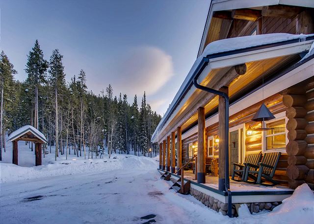 Twin Eagles Lodge
