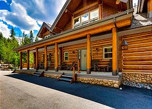Front view from driveway