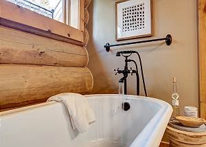 Bald Eagle Master Ensuite