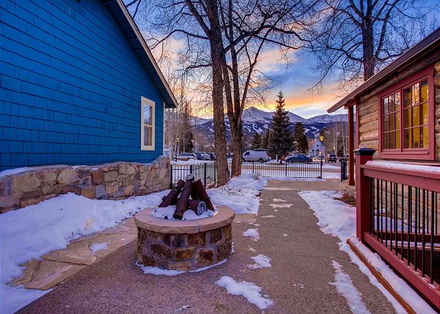 takes in the Breckenridge ski area views!