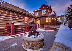 Quaint firepit