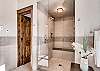 Skye Beinn Master ensuite
