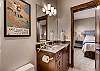 Bagpipe king ensuite