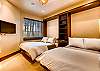 Double Diamond Queen Suite