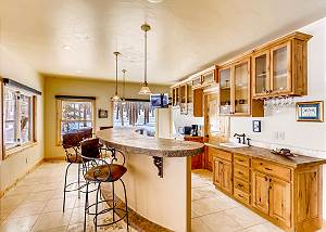 Bar with seating for 6
