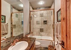 Ascent Bunk Ensuite Bathroom