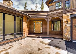 Front entry from driveway