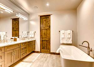 Shire Master en-suite
