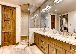 Shire Master en-suite