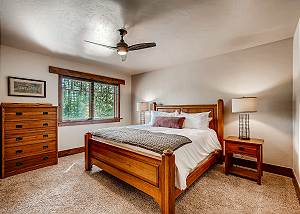 Reminiscence King Suite