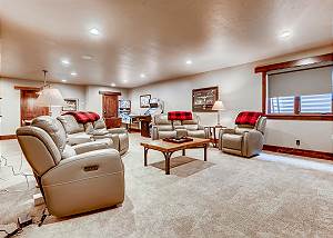 Lower media level