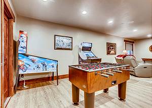 Pinball, video arcade, Foosball