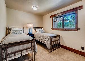 Chronicle's Twin Room