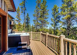 Private hot tub