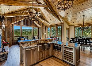 Gourmet chef's kitchen