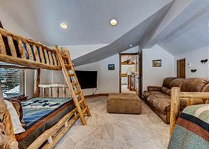 Kodiak's Troop Room