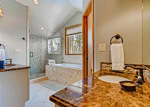 Delightful Moose Ensuite Bath