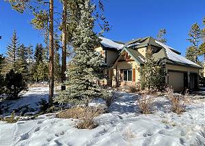 The Breck Haus Exterior