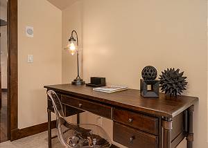 Desk in Baldy Suite