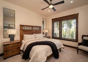 Floating Feather Suite