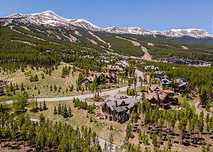 Ski in and out to Epic Retreat