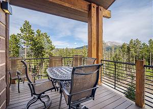 Chill & Grill Deck