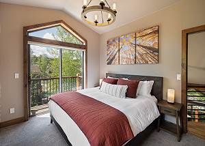 Peak View Suite