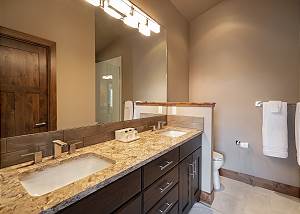 Peak View Suite